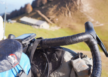 Abbiamo provato in anteprima il nuovo manubrio gravel GX di CADEX