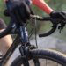 Giant presenta la nuova gamma di bici Gravel Revolt X con sospensione anteriore